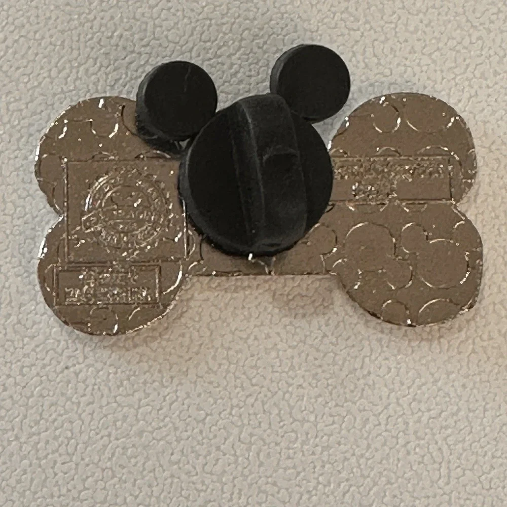 Disney Trading Pin Lady Dog Bone Tramp 2017